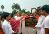 पहाड़पुर हाट से विश्वनपुर बथुआ (हॉल्ट) तक पारगमन हेतु द्विपथीय पुल का शिलान्यास किया गया।